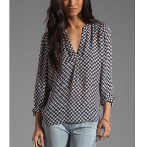 Joie Silk Houndstooth Long Sleeve Blouse (S)